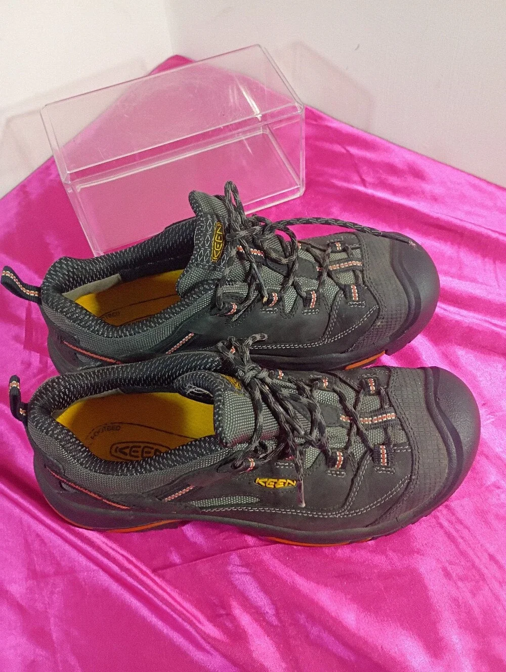 Keen mens sz